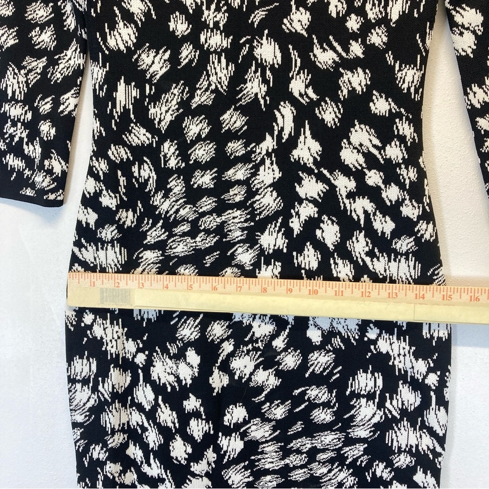 Trina Turk Women's Midi Dress White/Black Long Sleeve Size S Print Abstracto - Picture 9 of 16